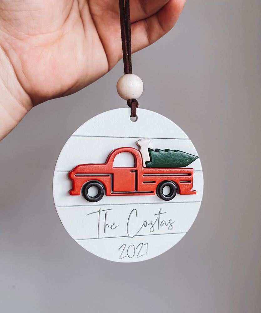 3D Personalized Family Name Truck & Wreath Shiplap Ornament